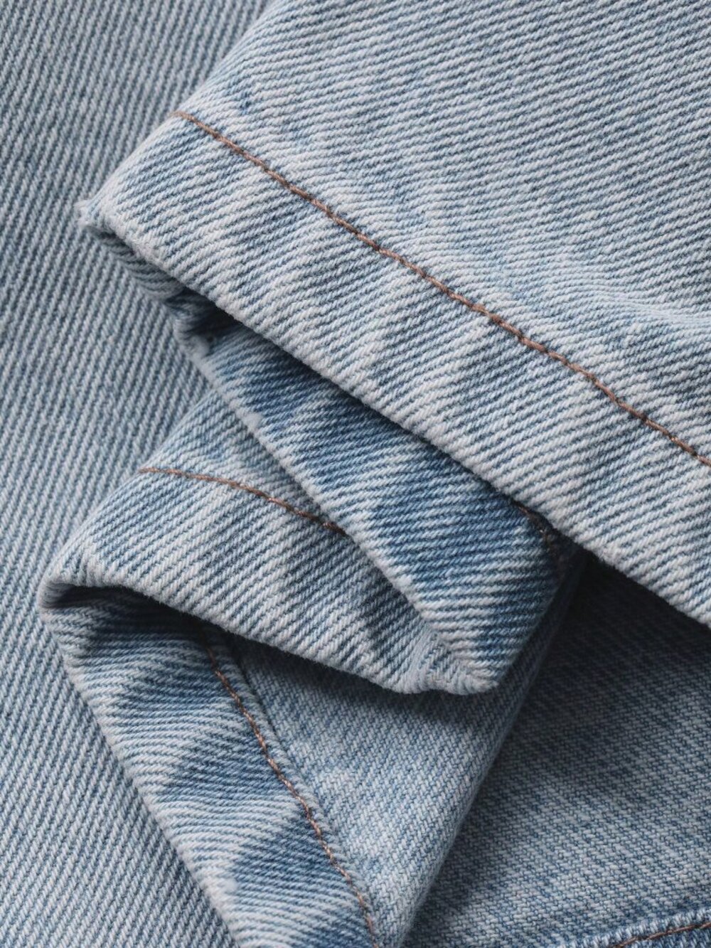 Light Wash Casual Women's Low-Waist Design Waistband Straight-Leg Jeans - Picture 5 of 5